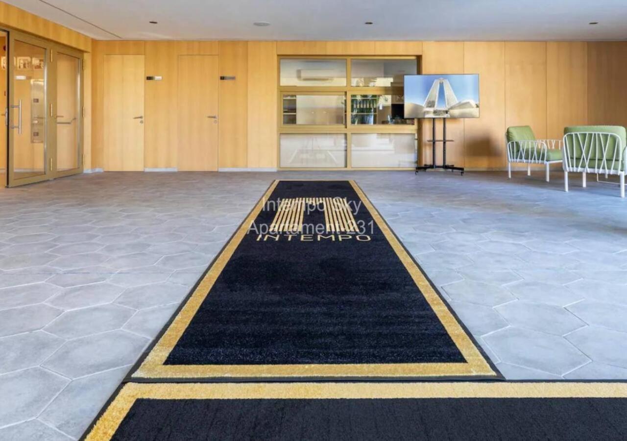 Intempo Sky Apartament-231 Μπένιντορμ Εξωτερικό φωτογραφία